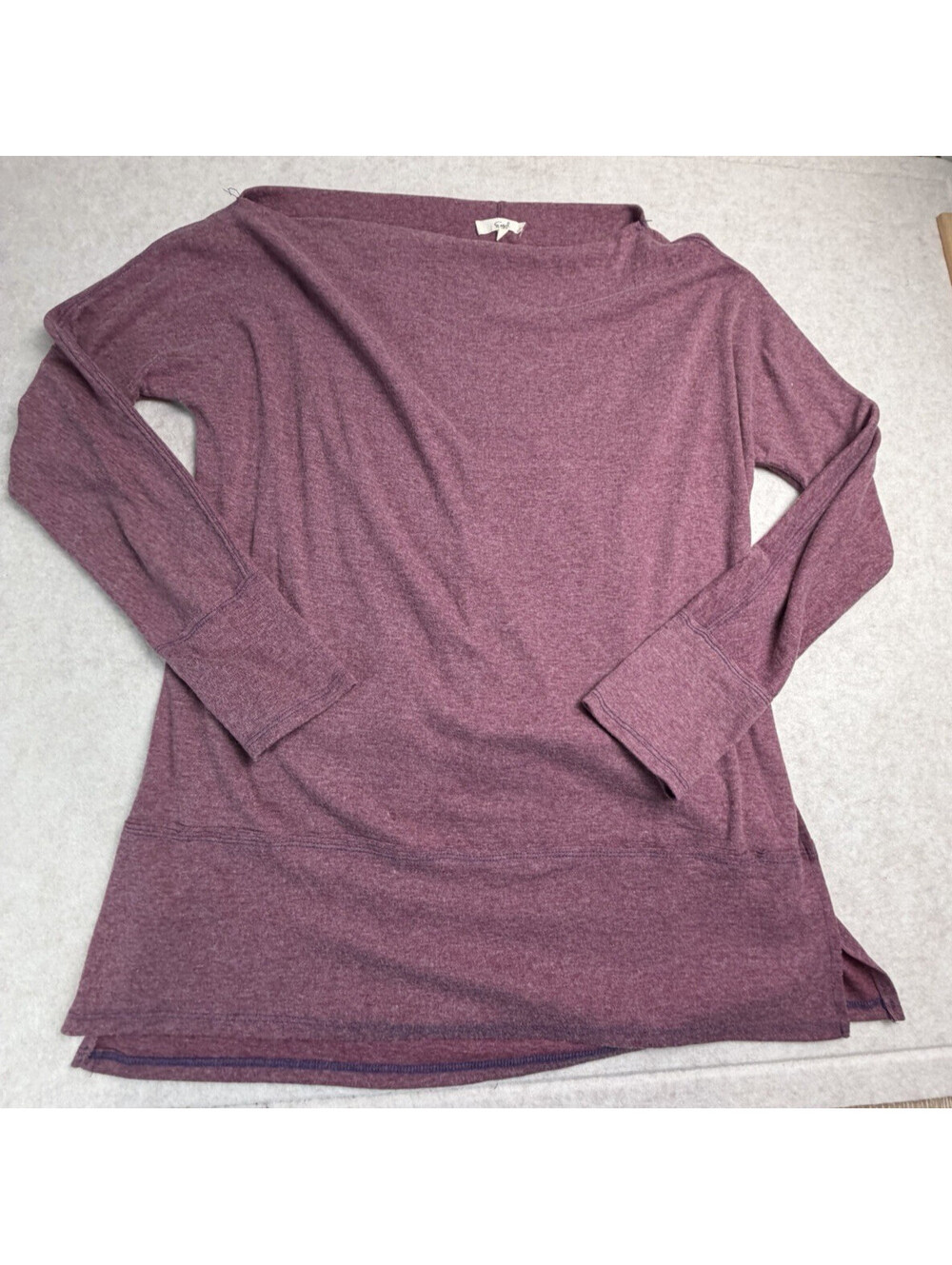 Easel Marled Magenta Long Sleeve Top Size M Boat Neck Tunic High Low Knit Casual